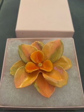 Mid Century Very light material gorgeous Flower Broach Enamel in Orange-Green.